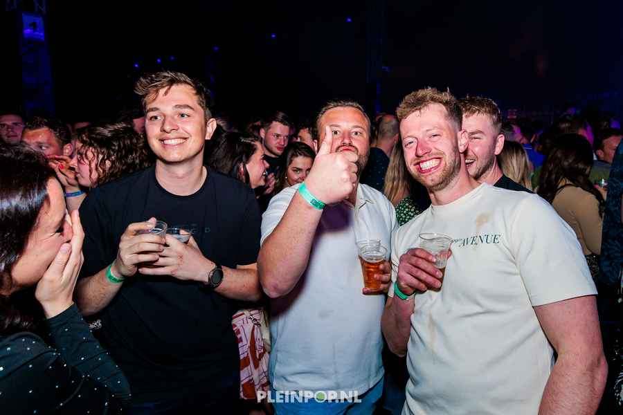 Publiek Bewerkt    (43)